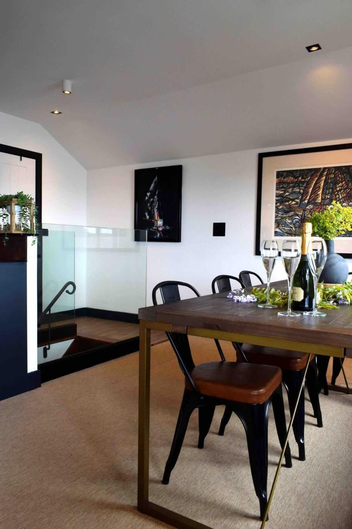 Stunning Waterfront Apartment With Spectacular Views & Parking At 'Captains Loft' Falmouth Buitenkant foto