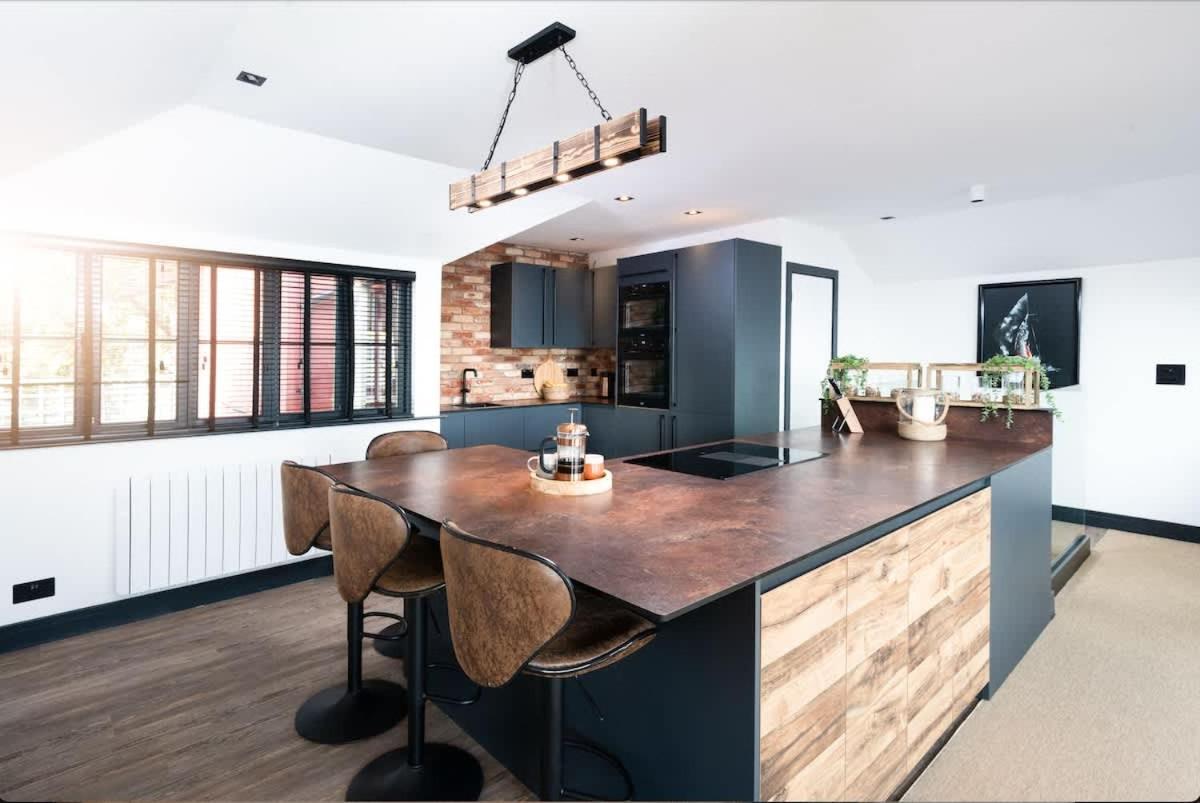 Stunning Waterfront Apartment With Spectacular Views & Parking At 'Captains Loft' Falmouth Buitenkant foto